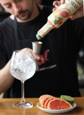 Recept na grepový kokteil s ginom