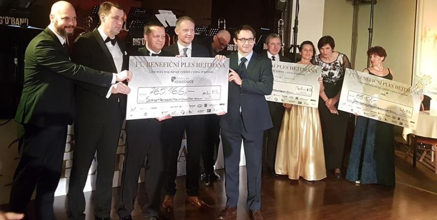 Kitl venoval 150 000 CZK na rekonštrukciu nemocničných izieb